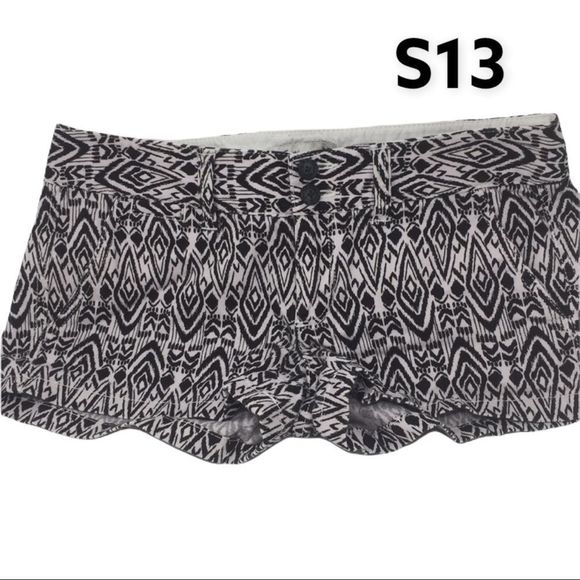 American Eagle 🦅 Sz 0 Shorts - Picture 1 of 3